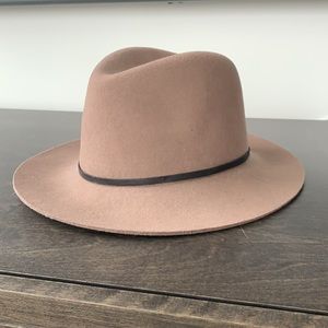 JANESSA LEONE FELT FEDORA